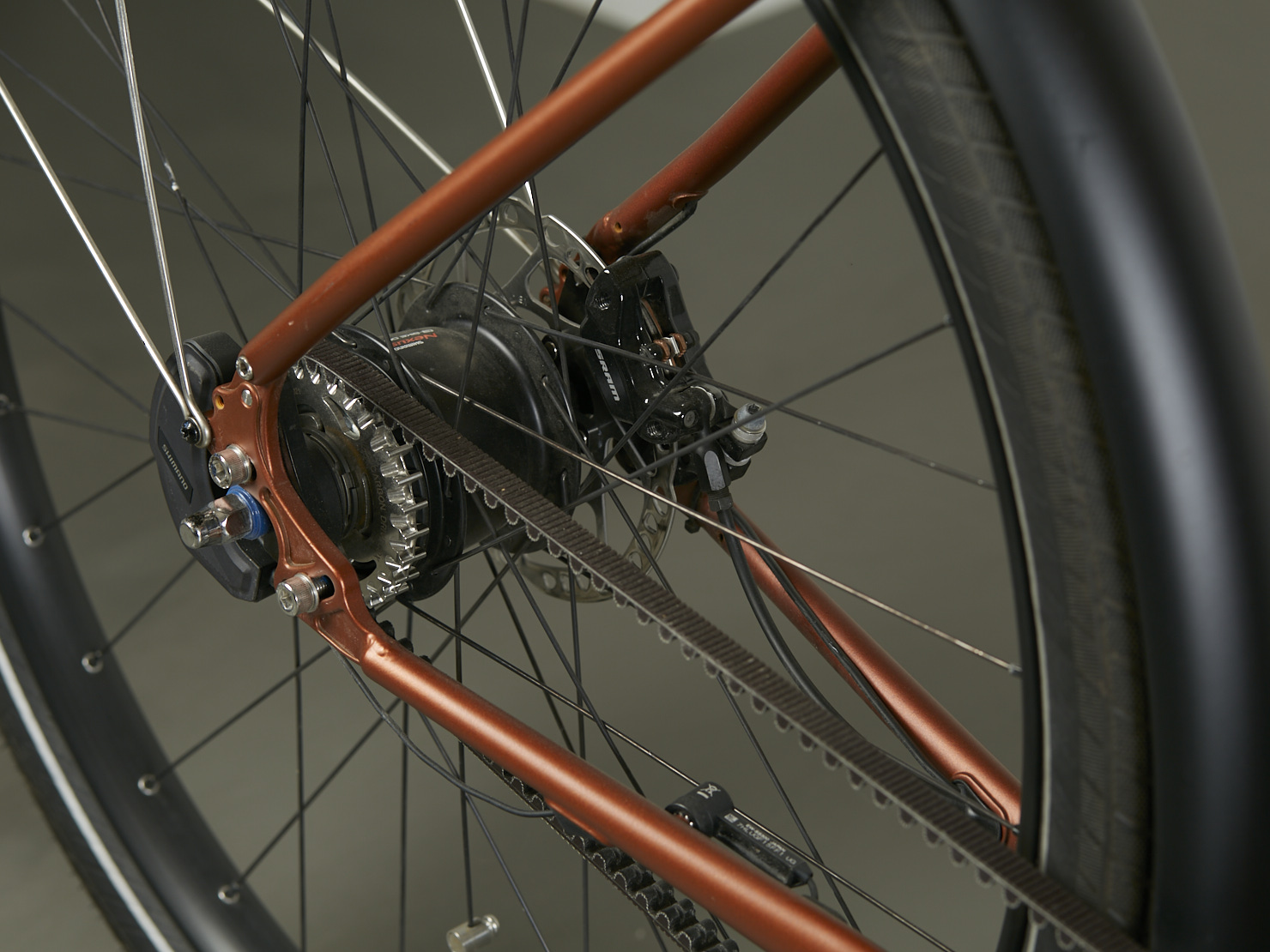 omnium-e-cargo-d-mo-copperhead-m-ep8-nexus-lumi-res image 6