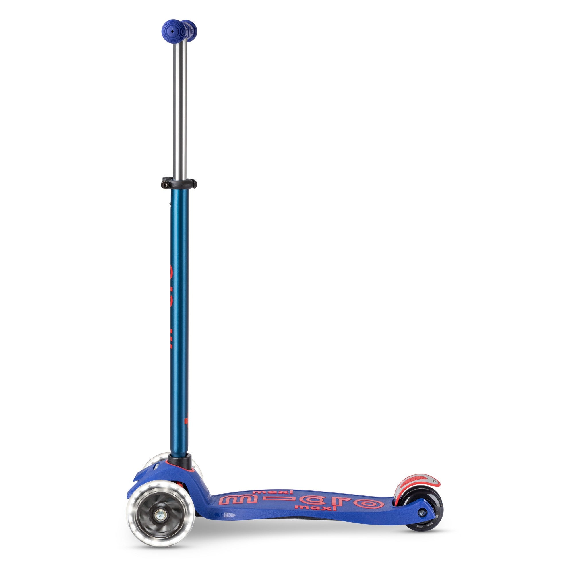 micro-maxi-micro-deluxe-led-trottinette-enfant-bleue-5-12-ans image 5