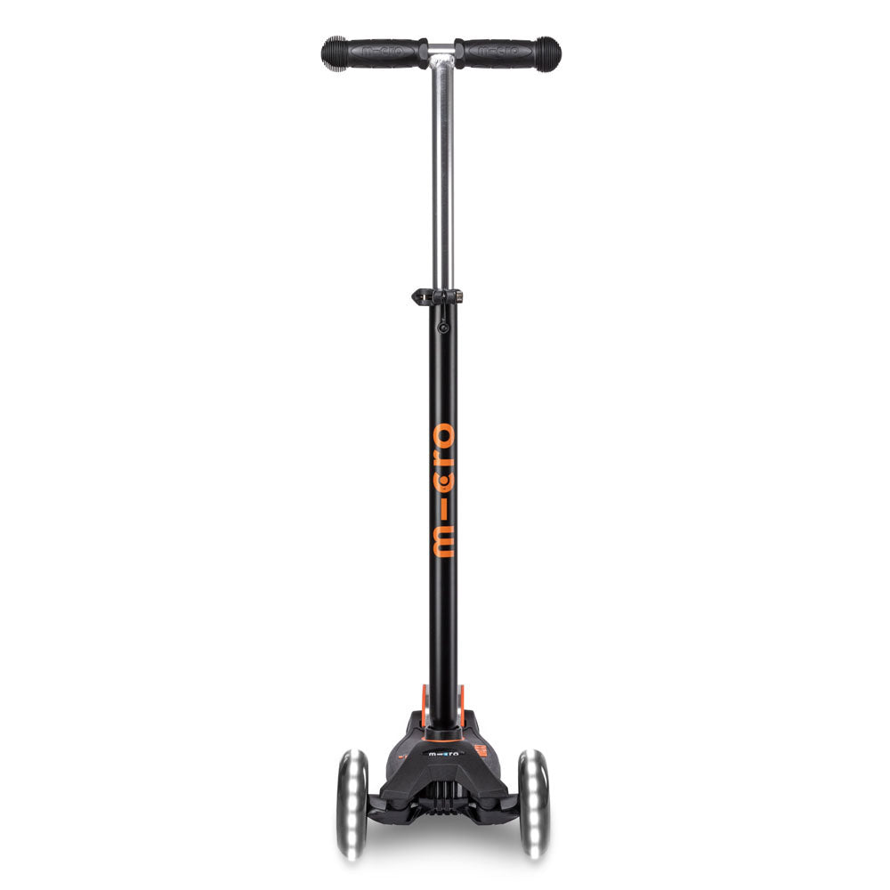 micro-maxi-deluxe-led-trottinette-3-roues-noire-5-12-ans image 2