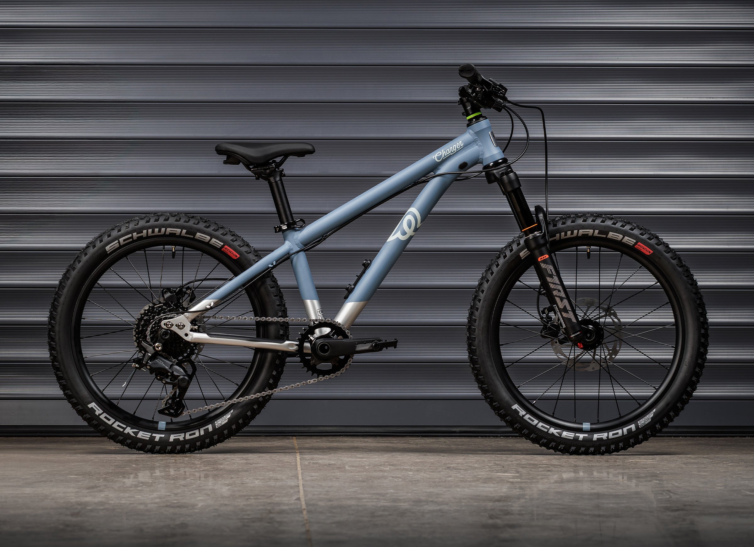 early-rider-charger-20-vtt-enfant-20-pouces-6-8-ans-suspension-air image 8