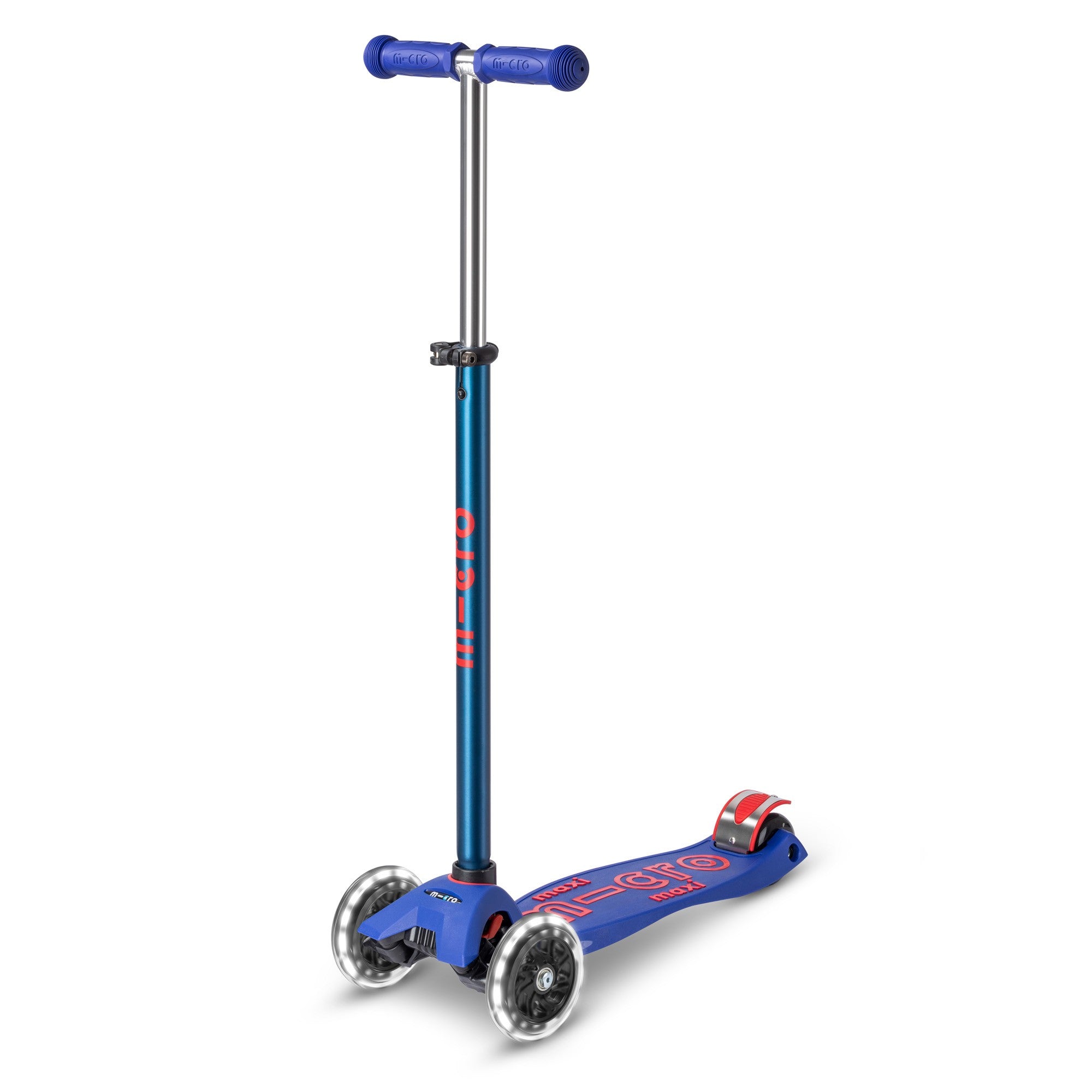 micro-maxi-micro-deluxe-led-trottinette-enfant-bleue-5-12-ans image 1