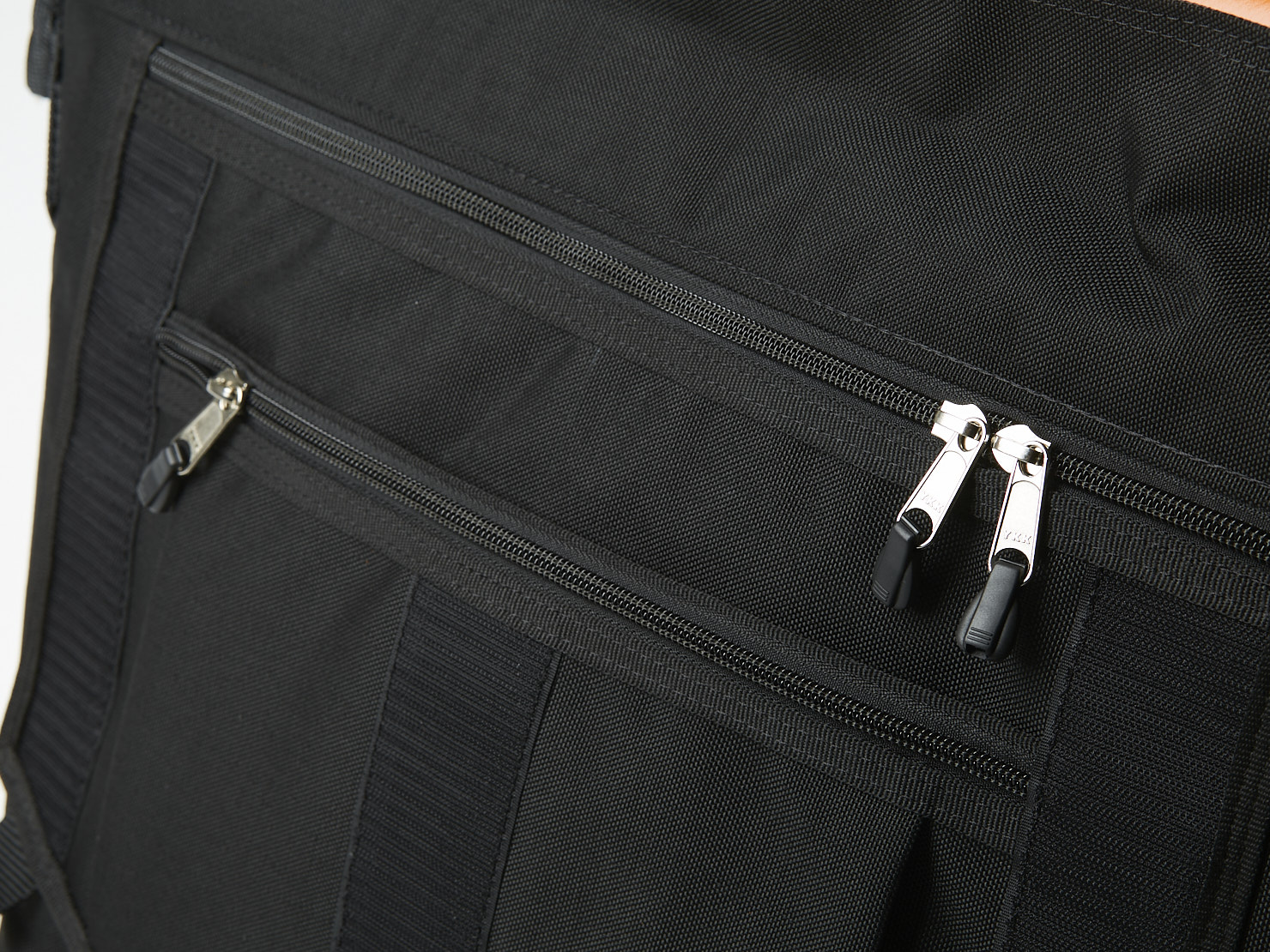 omnium-x-cinelli-x-bagaboo-sac-messager-supercargo image 8