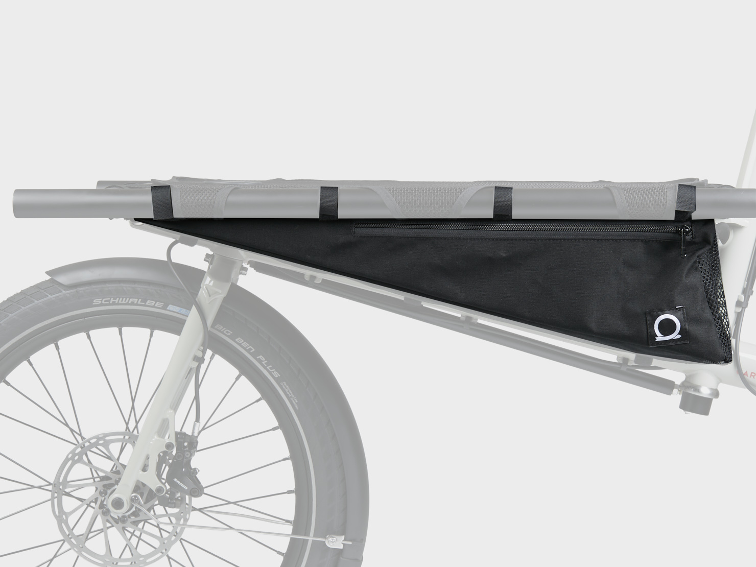 omnium-cargo-wedgie-bag-v2-sac-de-cadre-cargo image 1