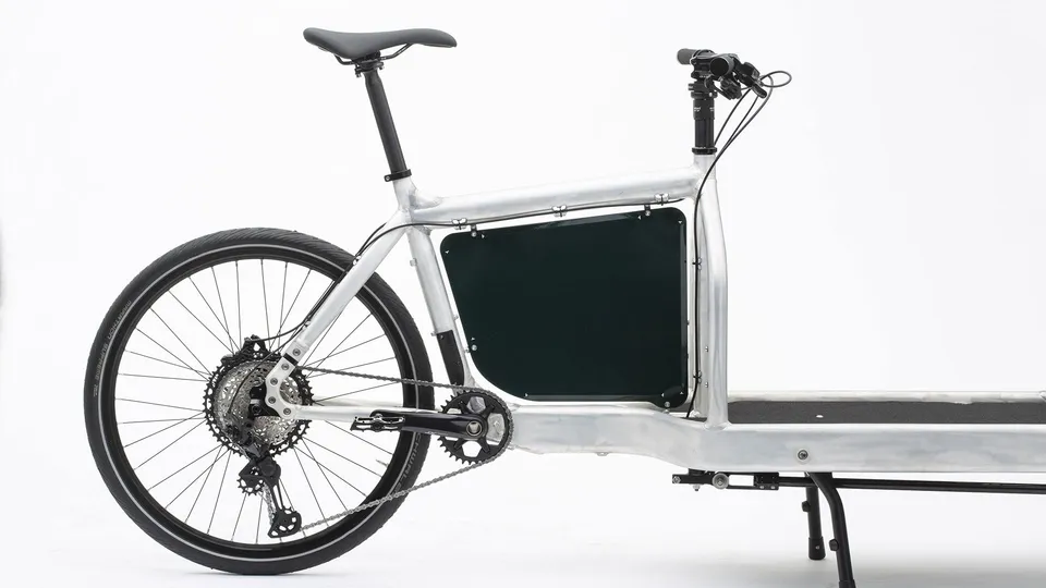 larry-vs-harry-bullitt-billboard-classic-panneau-aluminium-pour-cargo image 1