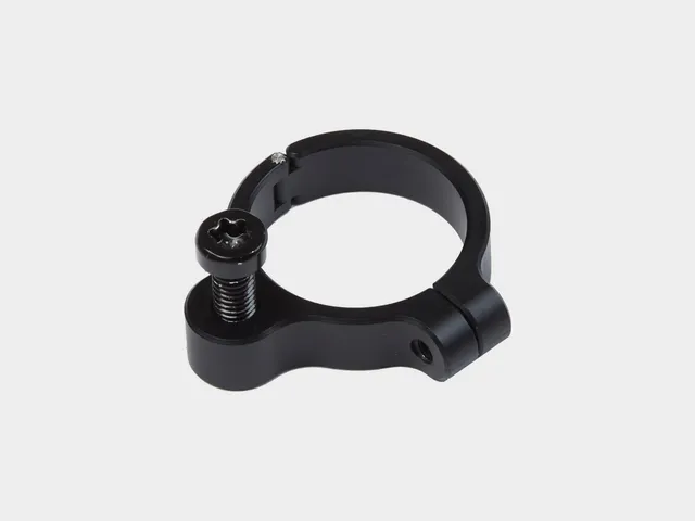 omnium-dynamo-rack-mount-support-lumi-re-dynamo-cargo image 1