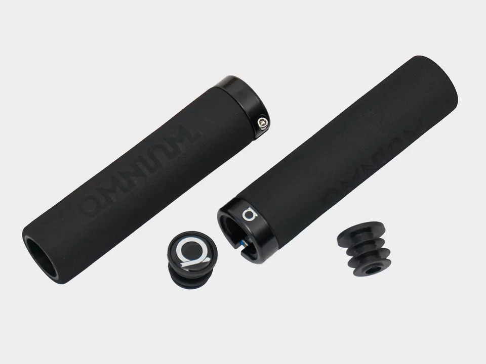 omnium-lock-on-foam-grips-poign-es-mousse-v-lo image 1