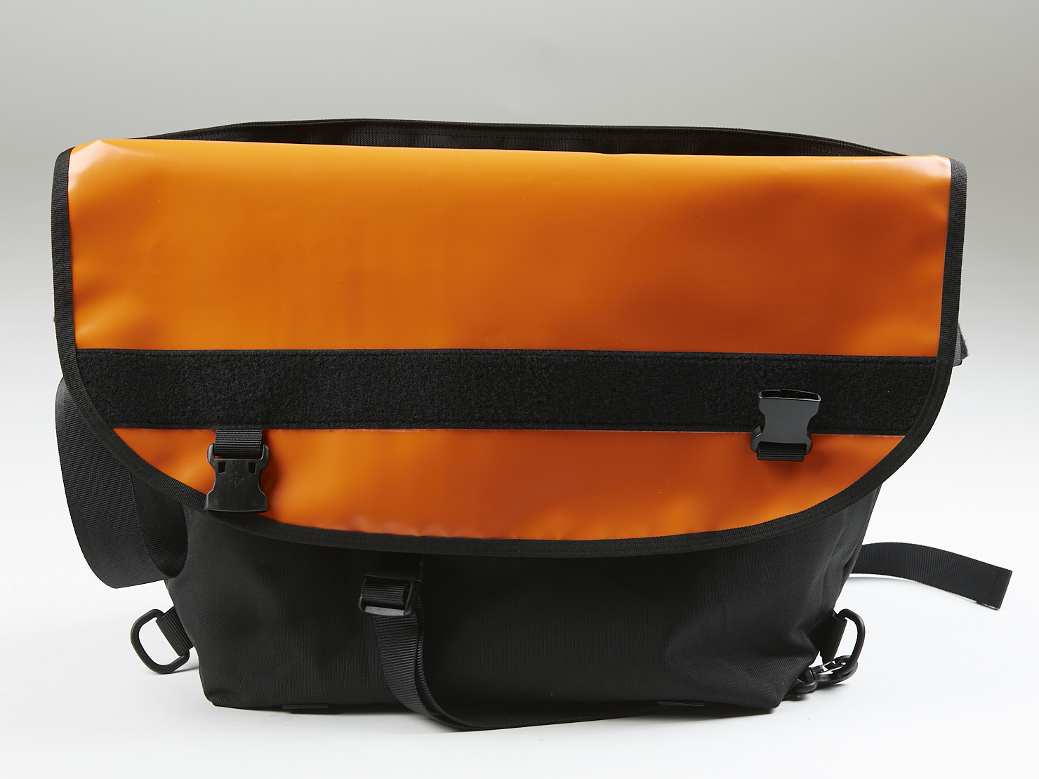 omnium-x-cinelli-x-bagaboo-sac-messager-supercargo image 5