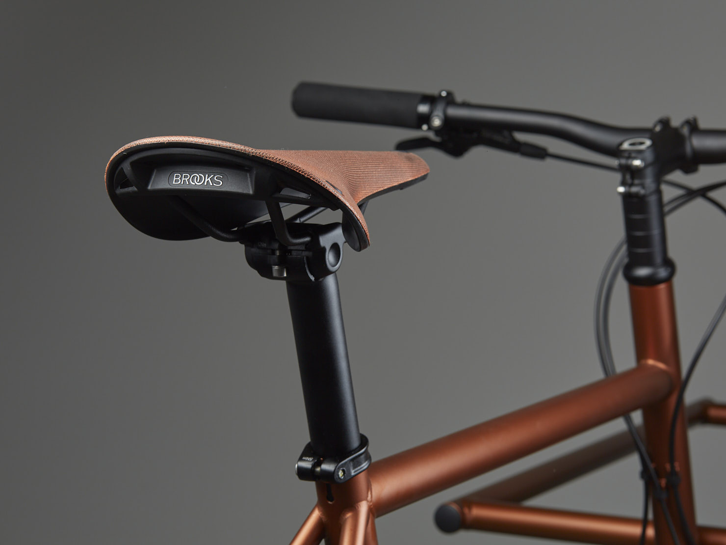 selle-brooks-cambium-c17-orange-pour-omnium-v-lo-cargo image 2