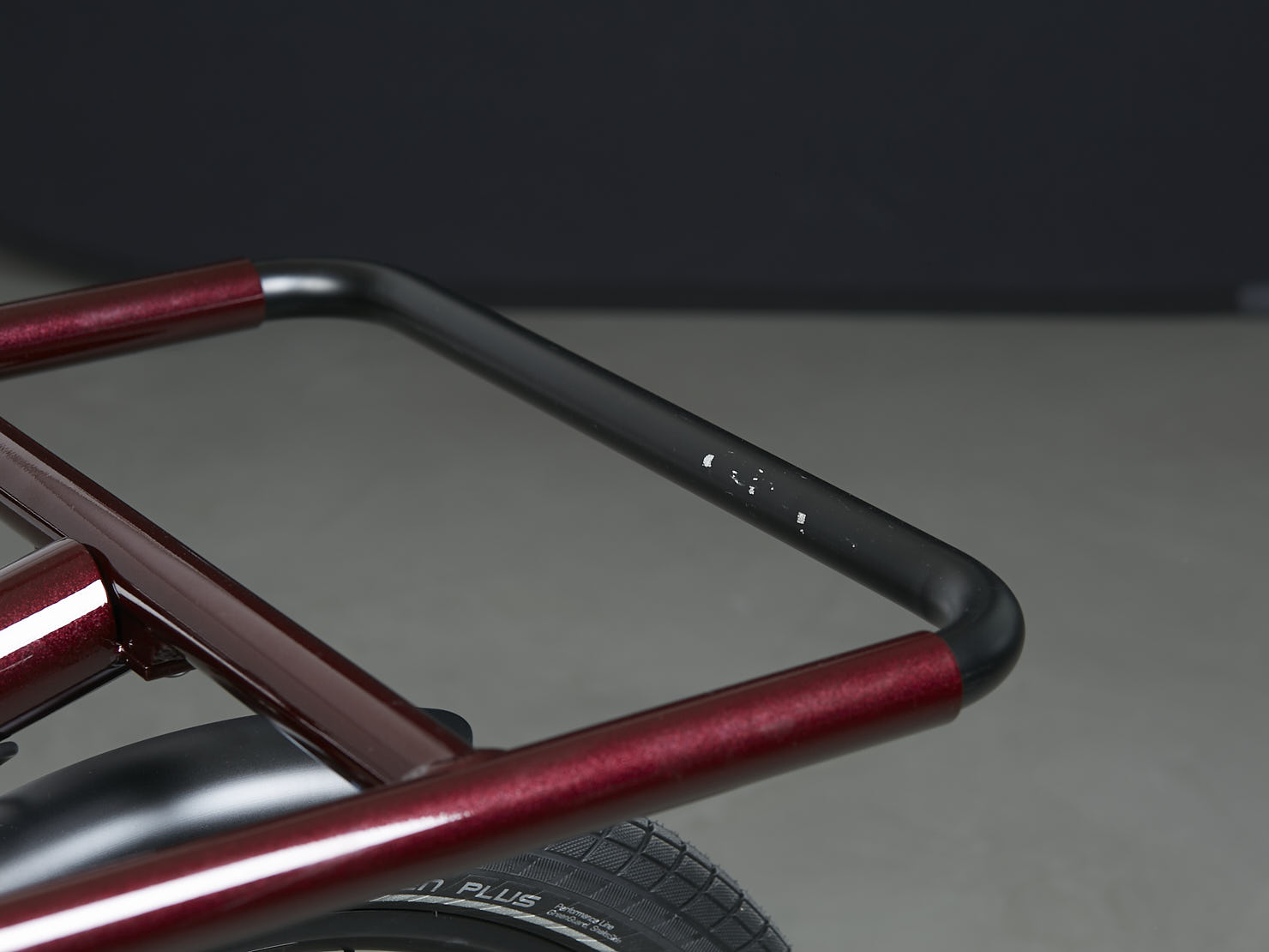 omnium-archive-cargo-diablo-red-small-apex-v-lo-cargo-d-mo image 3