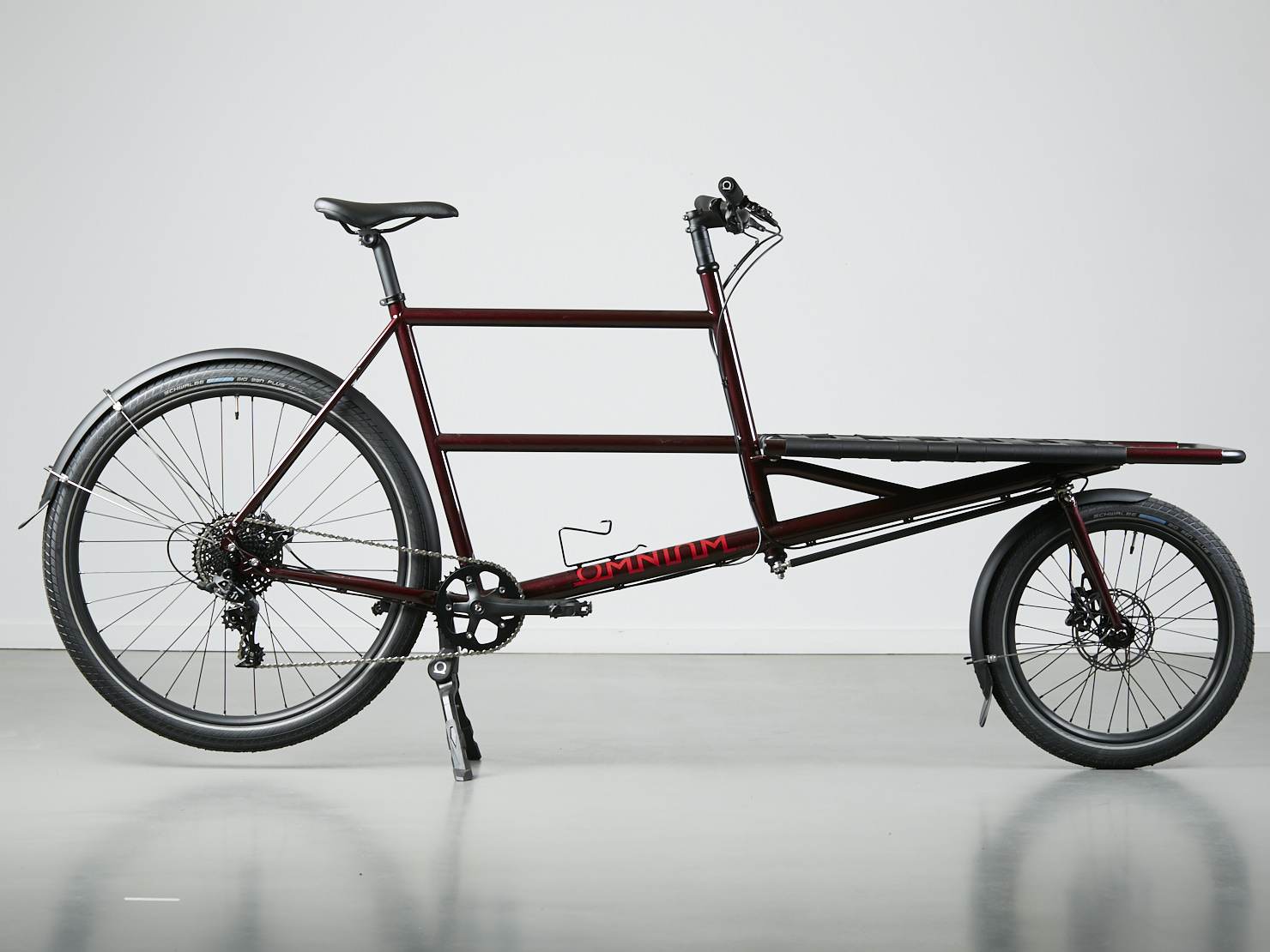 omnium-cargo-demo-diablo-red-xl-apex-v-lo-cargo-d-mo image 1
