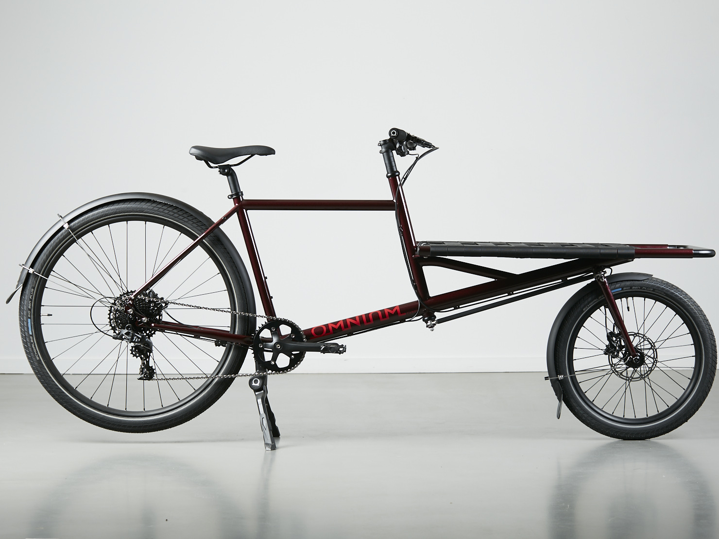 omnium-cargo-d-mo-diablo-red-xs-apex image 1