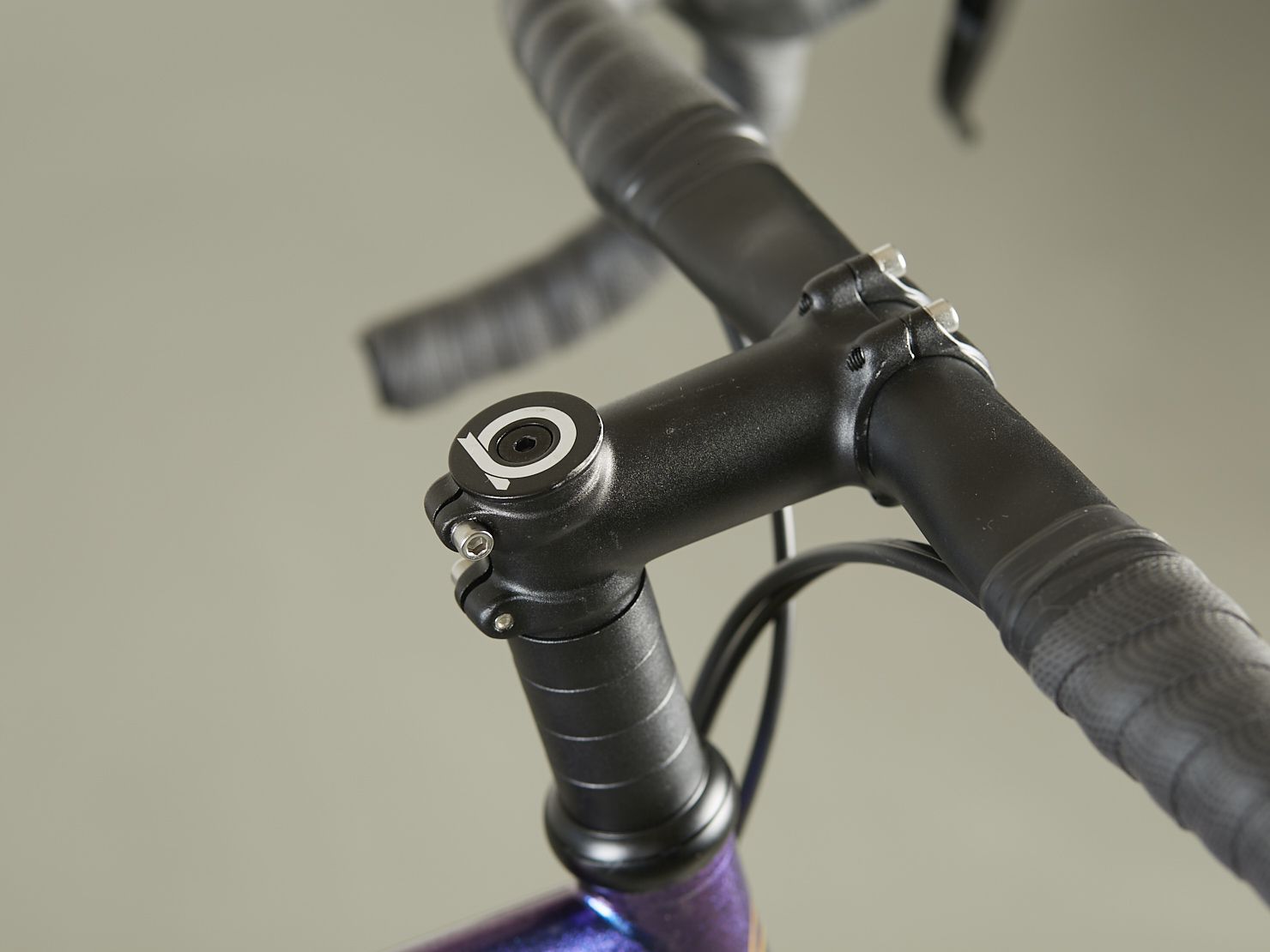 omnium-demo-cxc-v3-blurple-medium-v-lo-cargo-apex-1 image 7