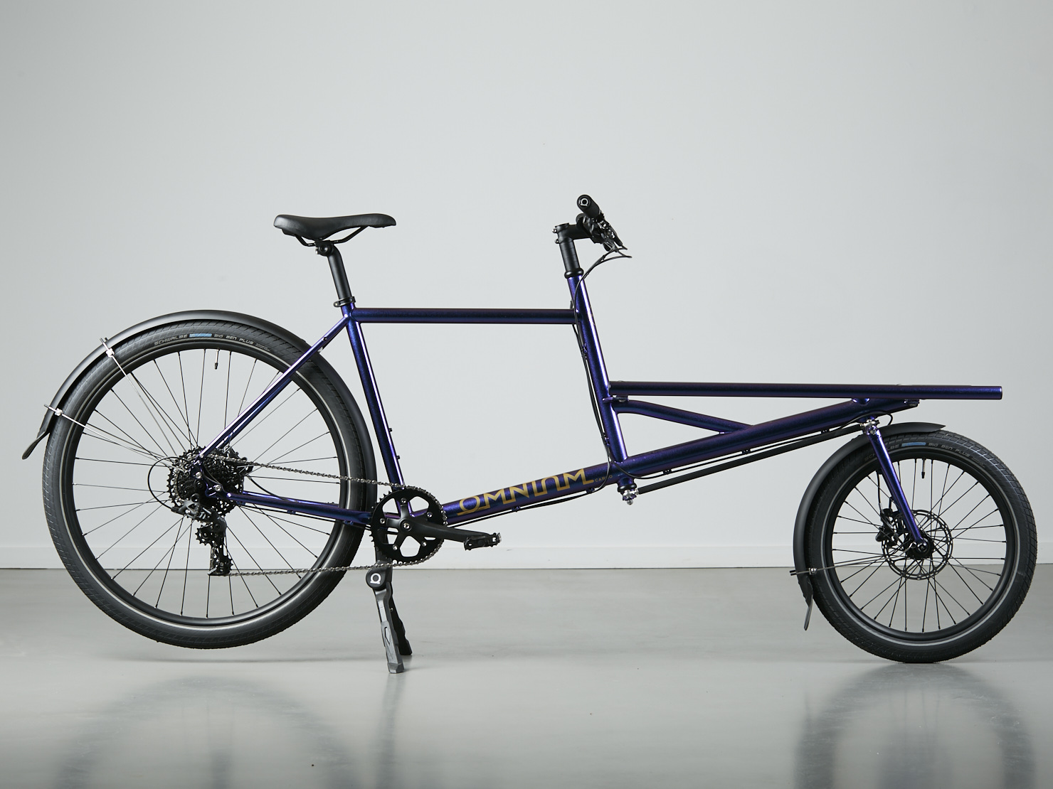 omnium-demo-cargo-blurple-s-apex-v-lo-cargo image 1
