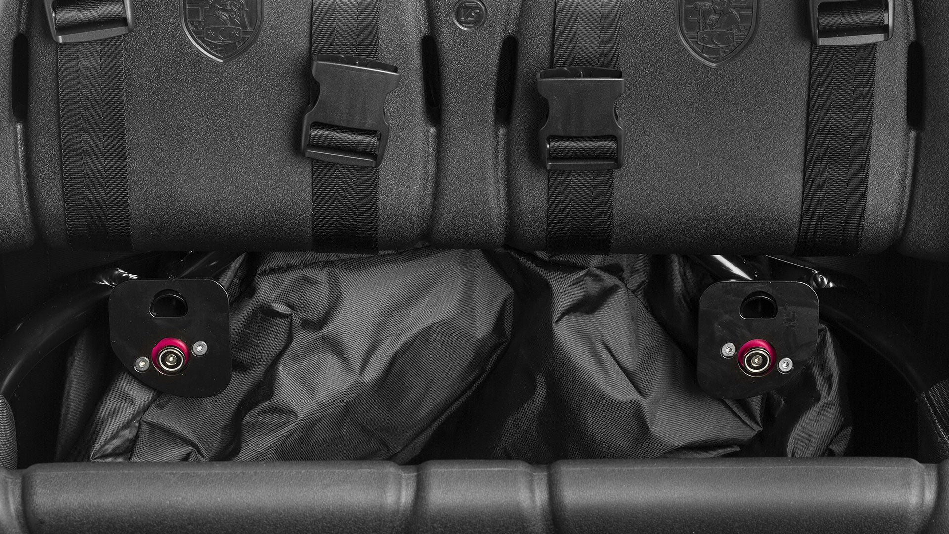 larry-vs-harry-si-ge-double-twin-seat-sans-harnais image 8