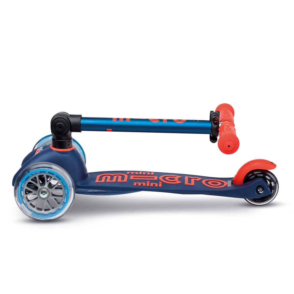 trottinette-enfant-mini-micro-deluxe-pliable-bleu-navy image 2