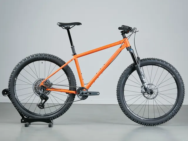 omnium-big-bad-jumbo-cargo-orange-l-gx-axs image 1