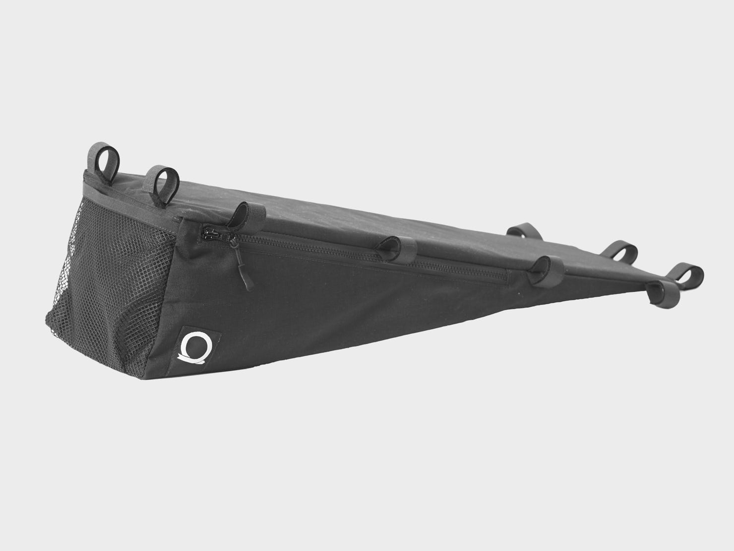 omnium-the-mini-max-wedgie-bag-sac-de-rack-lat-ral image 2