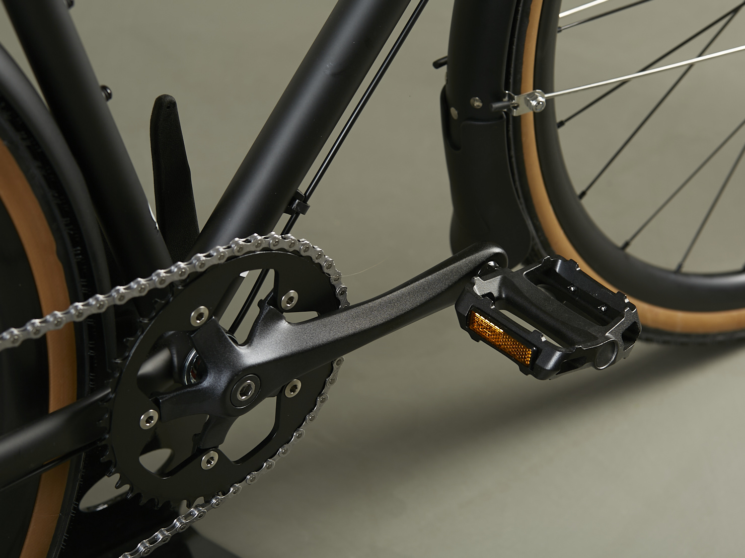 omnium-demo-cxc-v4-pirate-black-large-apex-1-v-lo-cargo image 5