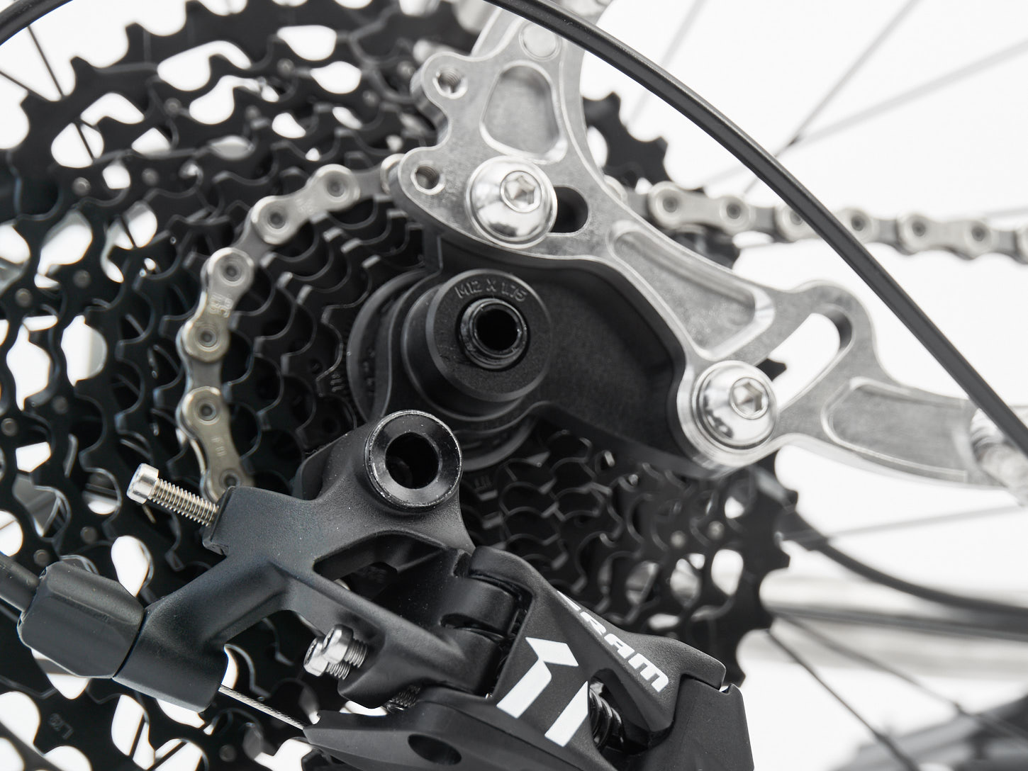 omnium-titanium-cxc-slim-edition-v-lo-cargo-titane image 5