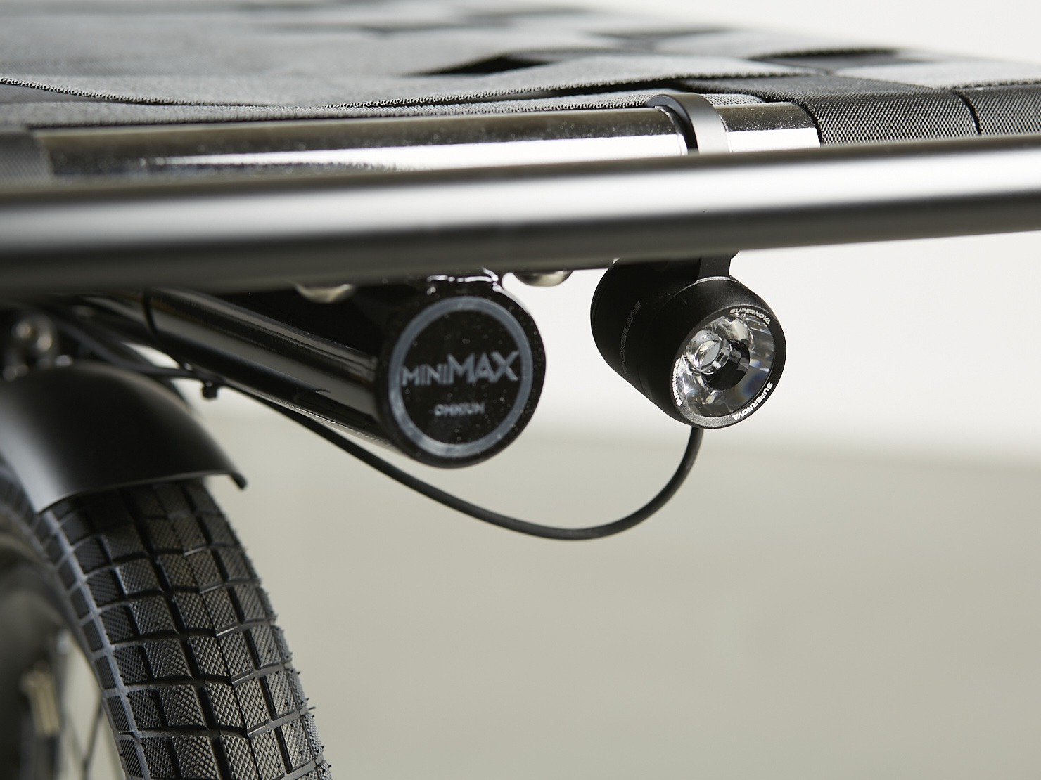 omnium-demo-e-mini-max-galaxy-black-xl-cargo-lectrique-shimano-ep801 image 2