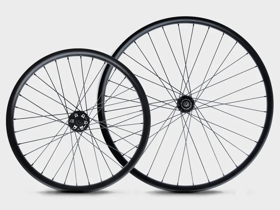 omnium-classic-wheels-paire-de-roues-cargo-20-28 image 1