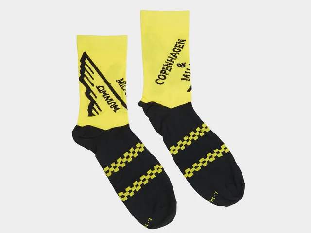 omnium-x-cinelli-chaussettes-cyclisme image 1