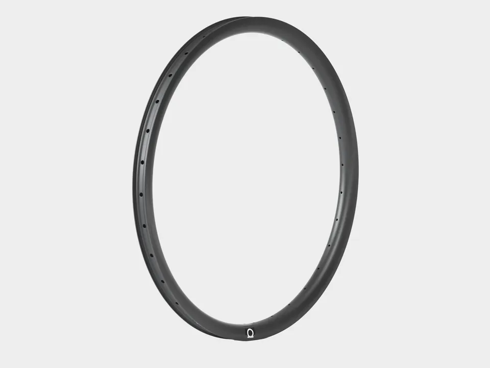 omnium-carbon-rim-622-jante-carbone-cargo image 1