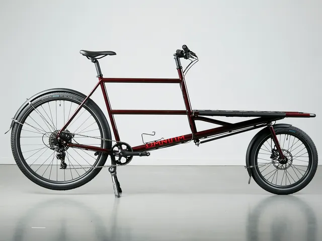 omnium-cargo-demo-diablo-red-xl-apex-v-lo-cargo-d-mo image 1